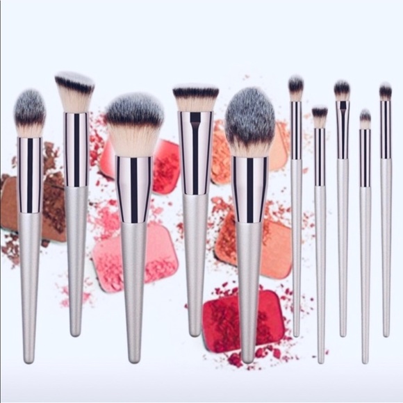 LAST SET 10 Piece Champagne Makeup Brush Set - Picture 3 of 4